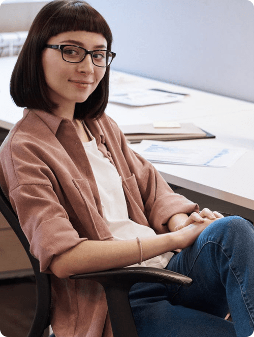 picture of the book author, a female